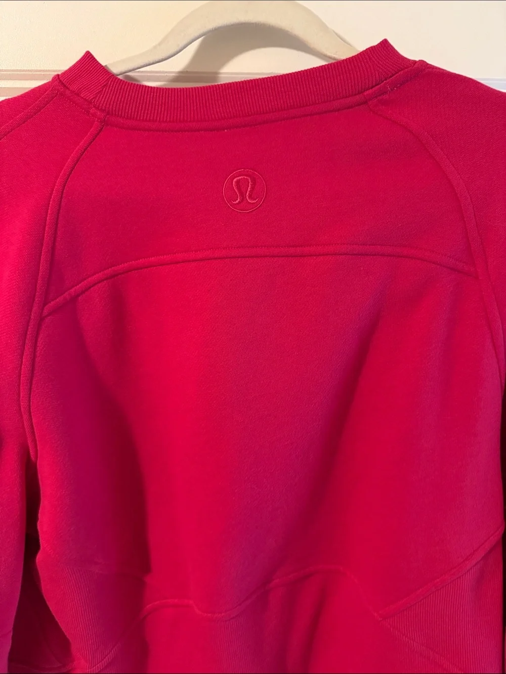 LULULEMON HOT PINK M/L